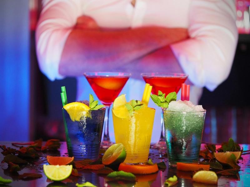 Why Bartending is the Perfect Side Hustle